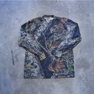 Vintage 2000s Russell Outdoors Camo Pocket Long Sleeve Mossy Oak Tee